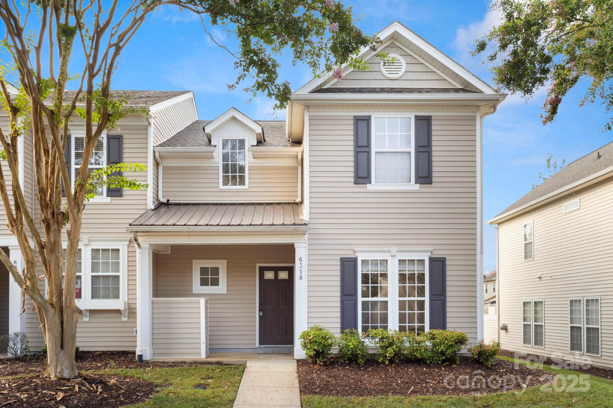 6318 Rhodins Lane Fort Mill, SC 29707 - Photo 3 of 36 Gallery Image 3
