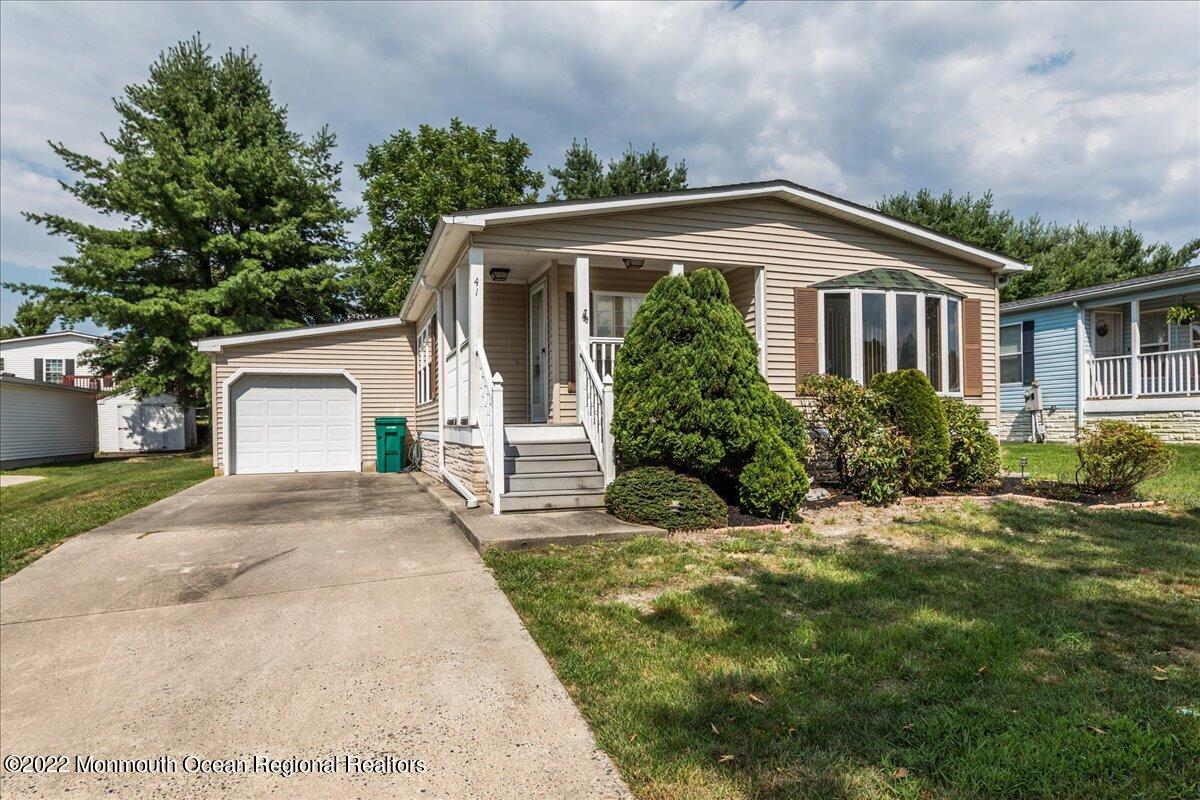41 Pine Ridge Boulevard Whiting, NJ 08759 - Photo 44 of 46 04-41PineRidgeBlvdII0004