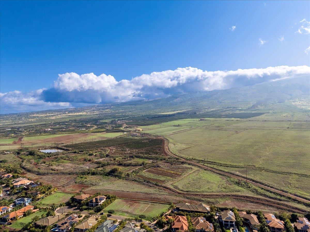 203 Welau Way Lahaina, HI 96761 - Photo 11 of 24 a view of an ocean and mountain