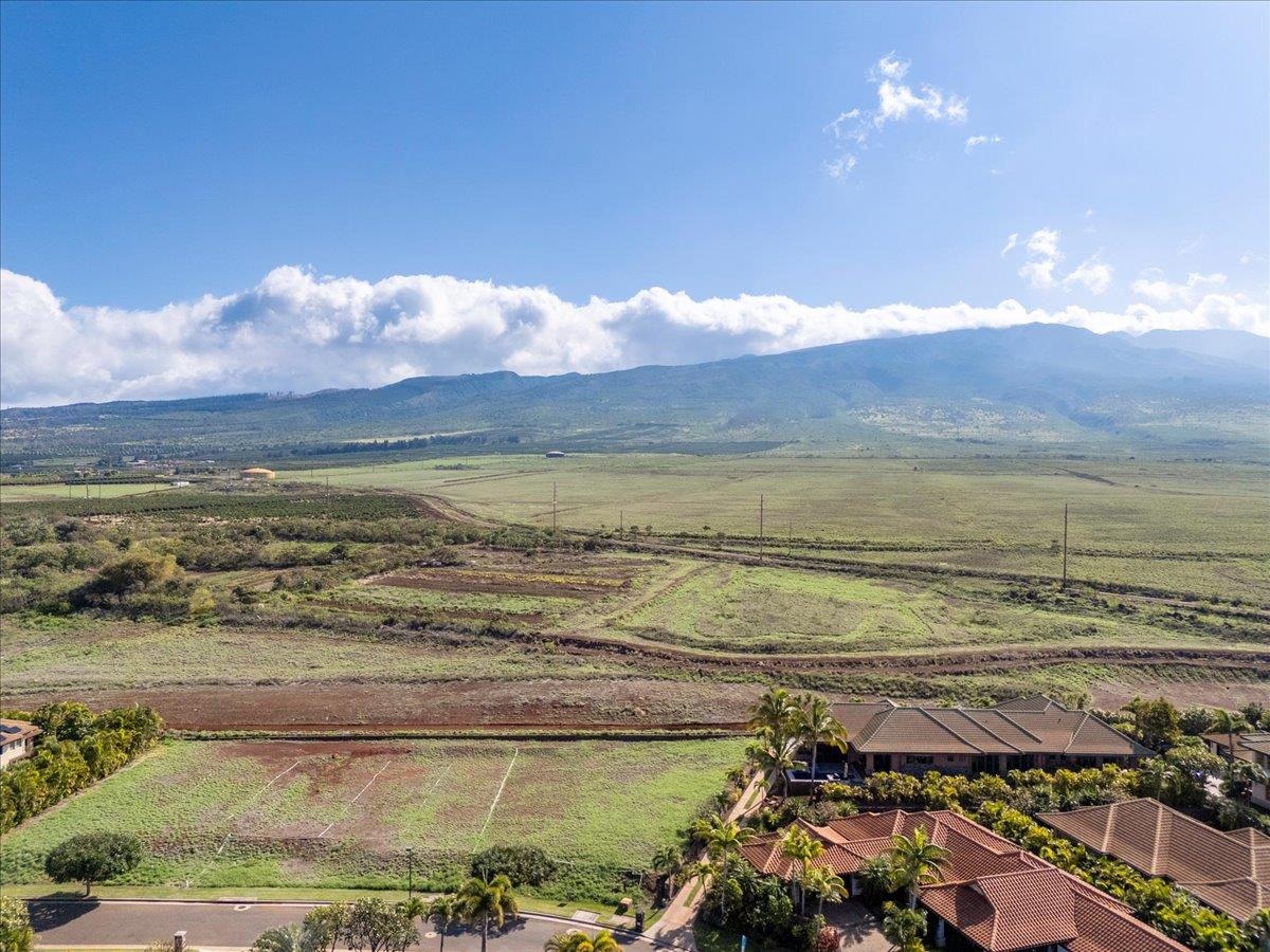 203 Welau Way Lahaina, HI 96761 - Photo 12 of 24 a view of an ocean and mountain