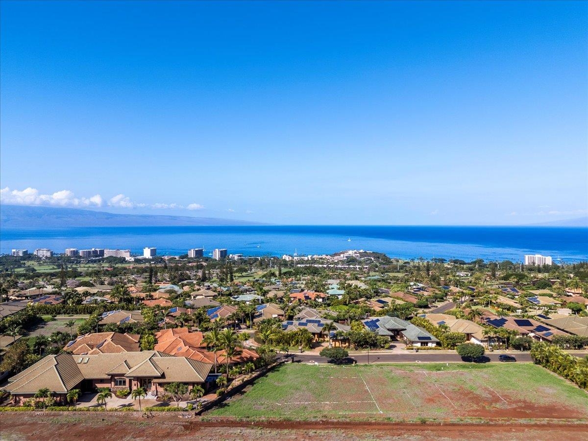 203 Welau Way Lahaina, HI 96761 - Photo 8 of 24 a view of a city