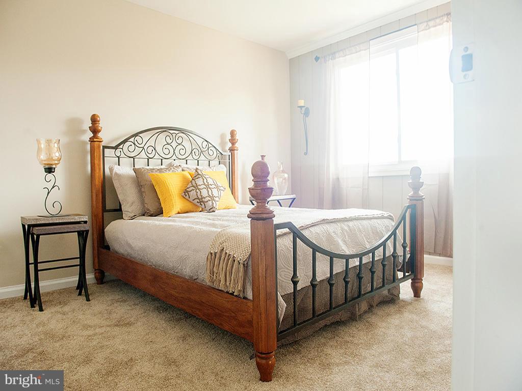 5404 Whitlock Road Baltimore, MD 21229 - Photo 12 of 26 Bedroom (Master)