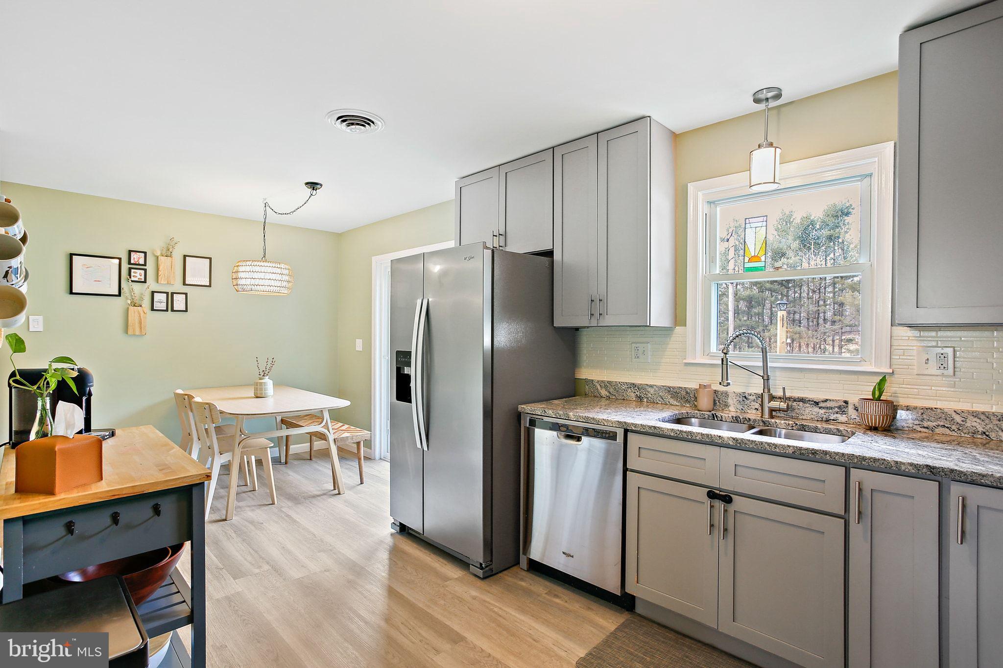 19028 Graystone Road White Hall, MD 21161 - Photo 10 of 44 Kitchen with 42" Cabinets & Granite Counter tops