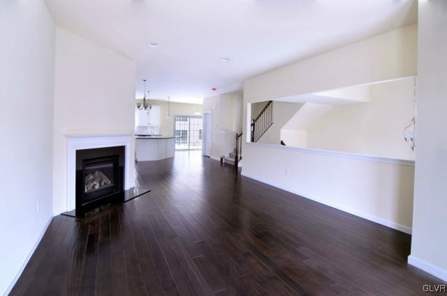 2225 Rising Hill Road Whitehall, PA 18052 - Photo 6 of 9 Gallery Image 6