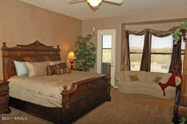 5218 East Hashknife Road Phoenix, AZ 85054 - Photo 13 of 25 Master Bedroom