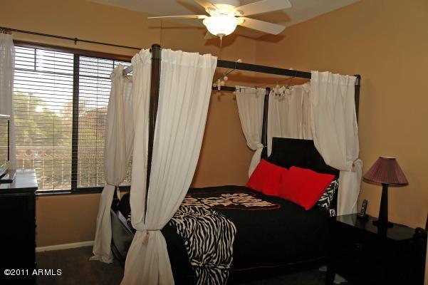 5218 East Hashknife Road Phoenix, AZ 85054 - Photo 19 of 25 Bedroom 3