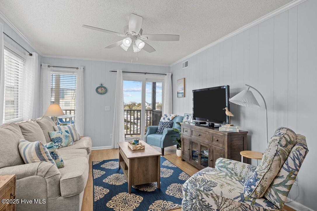 2008 East Fort Macon Road, Unit I 12 Atlantic Beach, NC 28512 - Photo 7 of 48 Living