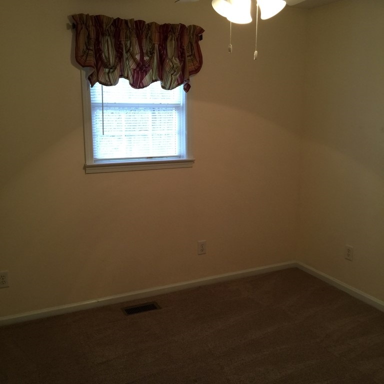 525 South Alexander Road Seneca, SC 29678 - Photo 9 of 21 Gallery Image 9