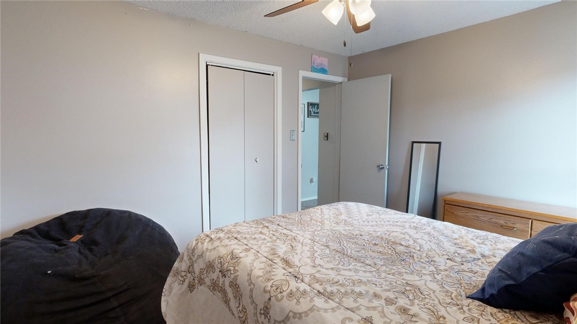 1942 West Center Street Decatur, IL 62526 - Photo 8 of 16 Gallery Image 8