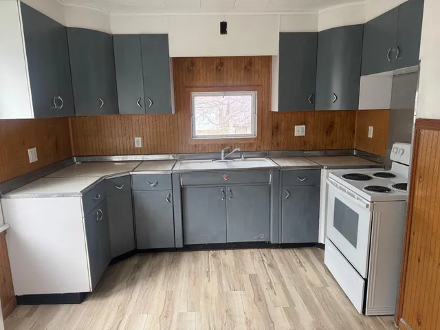 $199,900 | 954 Church Street, Richland Center, WI 53581