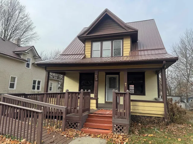 $199,900 | 954 Church Street, Richland Center, WI 53581