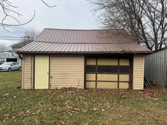 $199,900 | 954 Church Street, Richland Center, WI 53581