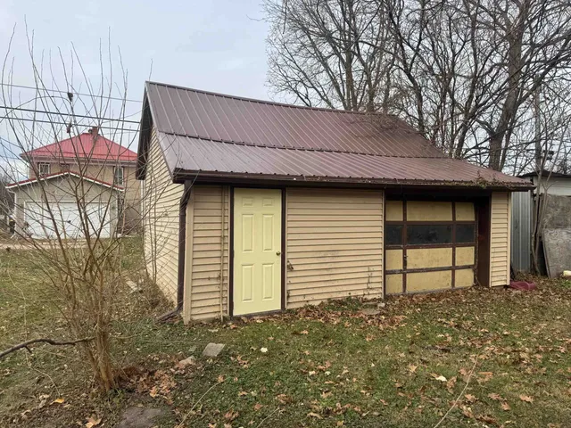 $199,900 | 954 Church Street, Richland Center, WI 53581