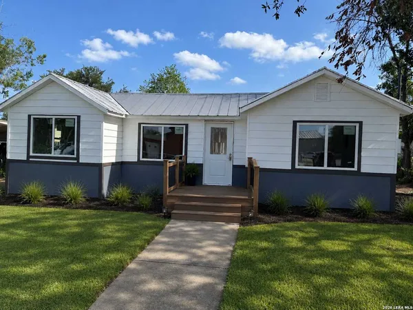 $175,000 | 261 Avenue H, Poteet, TX 78065