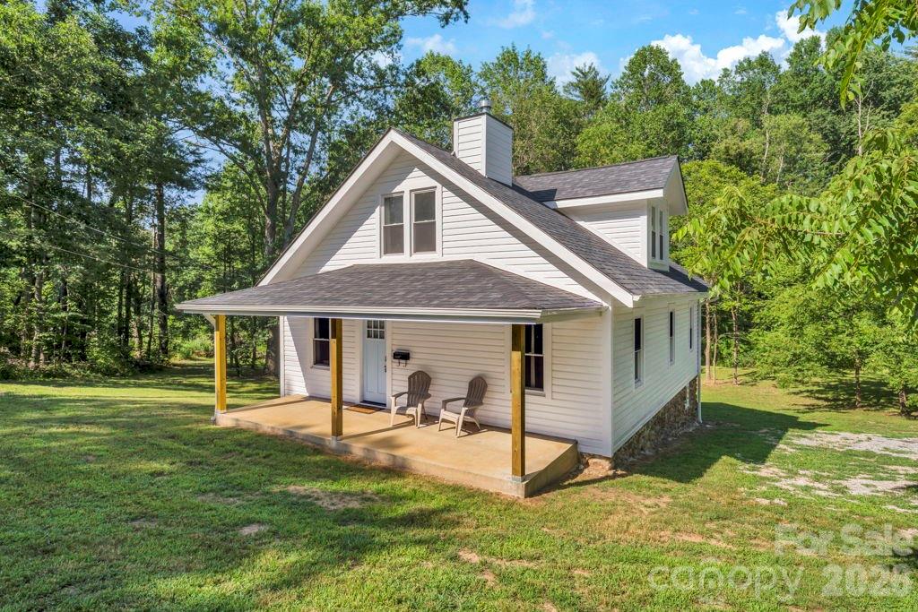 1415 Roan Road Spruce Pine, NC 28777 - Photo 5 of 42