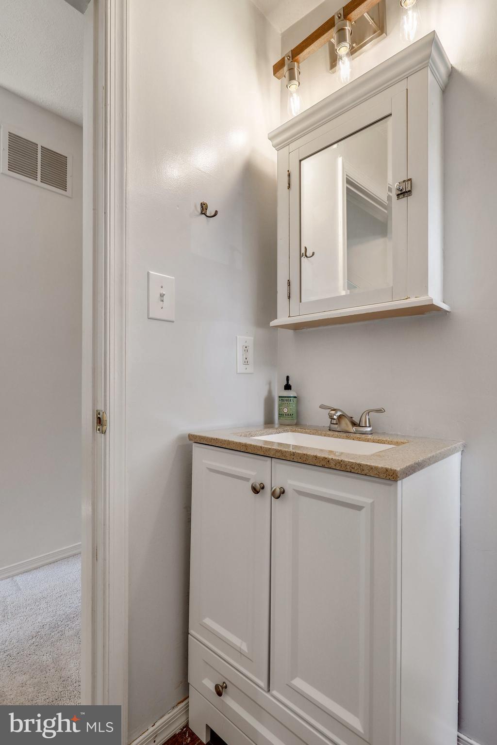 268 Riverside Drive Pasadena, MD 21122 - Photo 30 of 37 Gallery Image 30