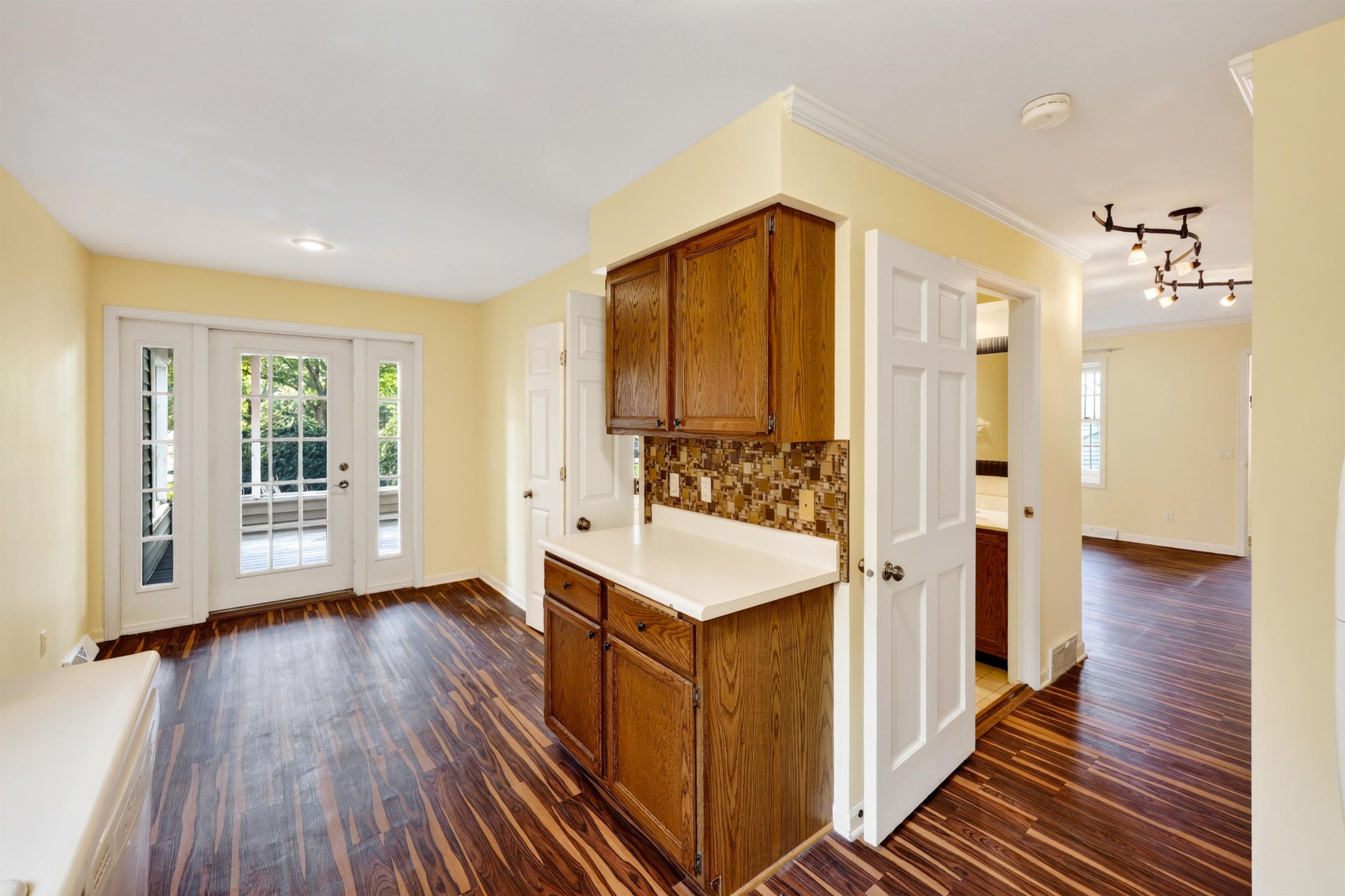 6941 Old Sauk Road Madison, WI 53717 - Photo 12 of 37