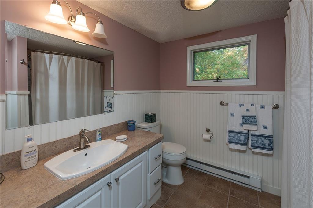122 Ogunquit Road Cape Neddick, ME 03902 - Photo 18 of 35 Photo
