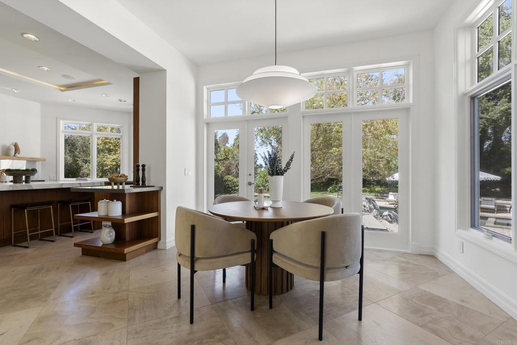 7891 Muirfield Way Rancho Santa Fe, CA 92067 - Photo 11 of 30 Gallery Image 11