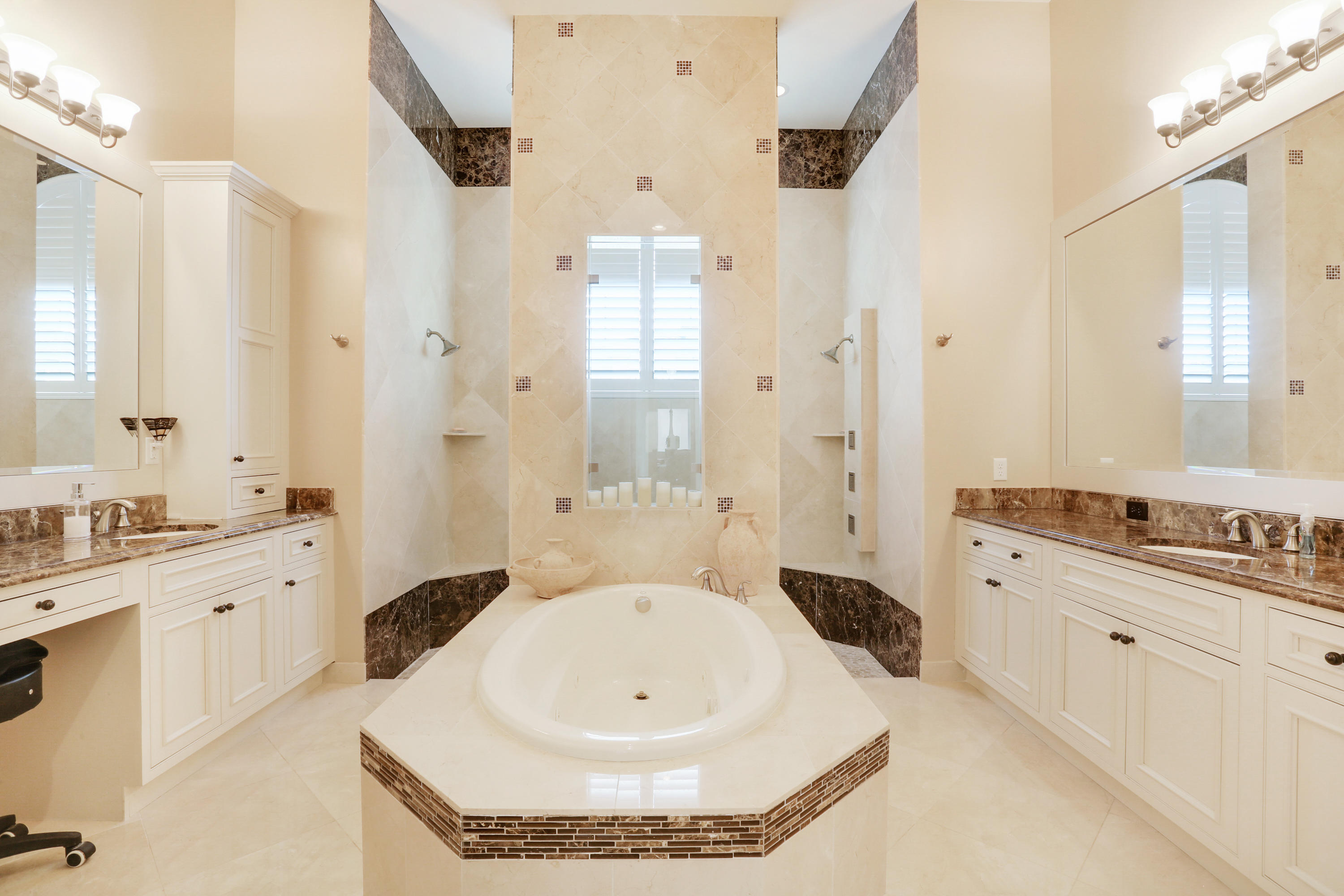 6447 Bellamalfi Street Boca Raton, FL 33496 - Photo 14 of 27 Master Bath