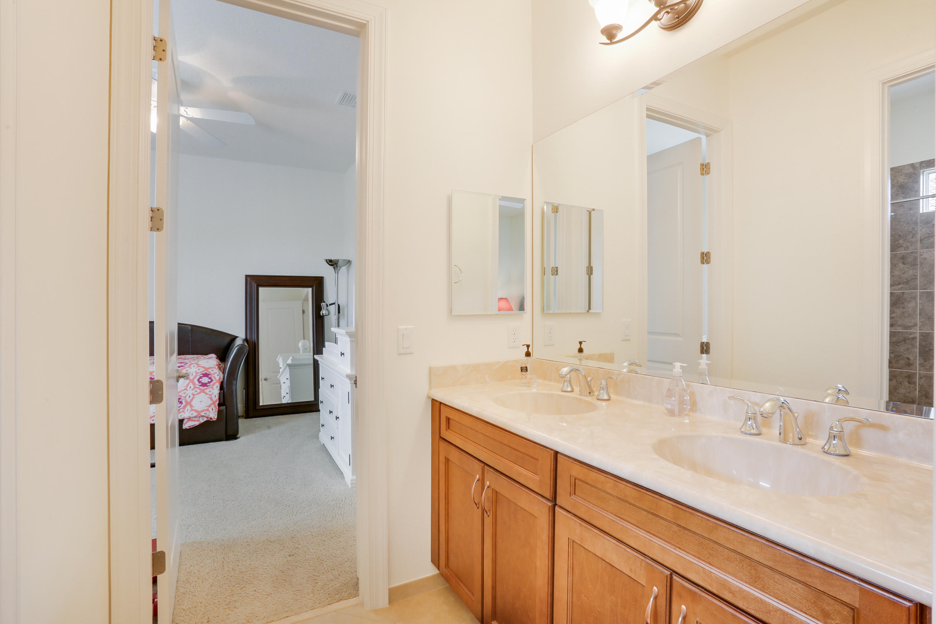 6447 Bellamalfi Street Boca Raton, FL 33496 - Photo 22 of 27 Jackandjillbath
