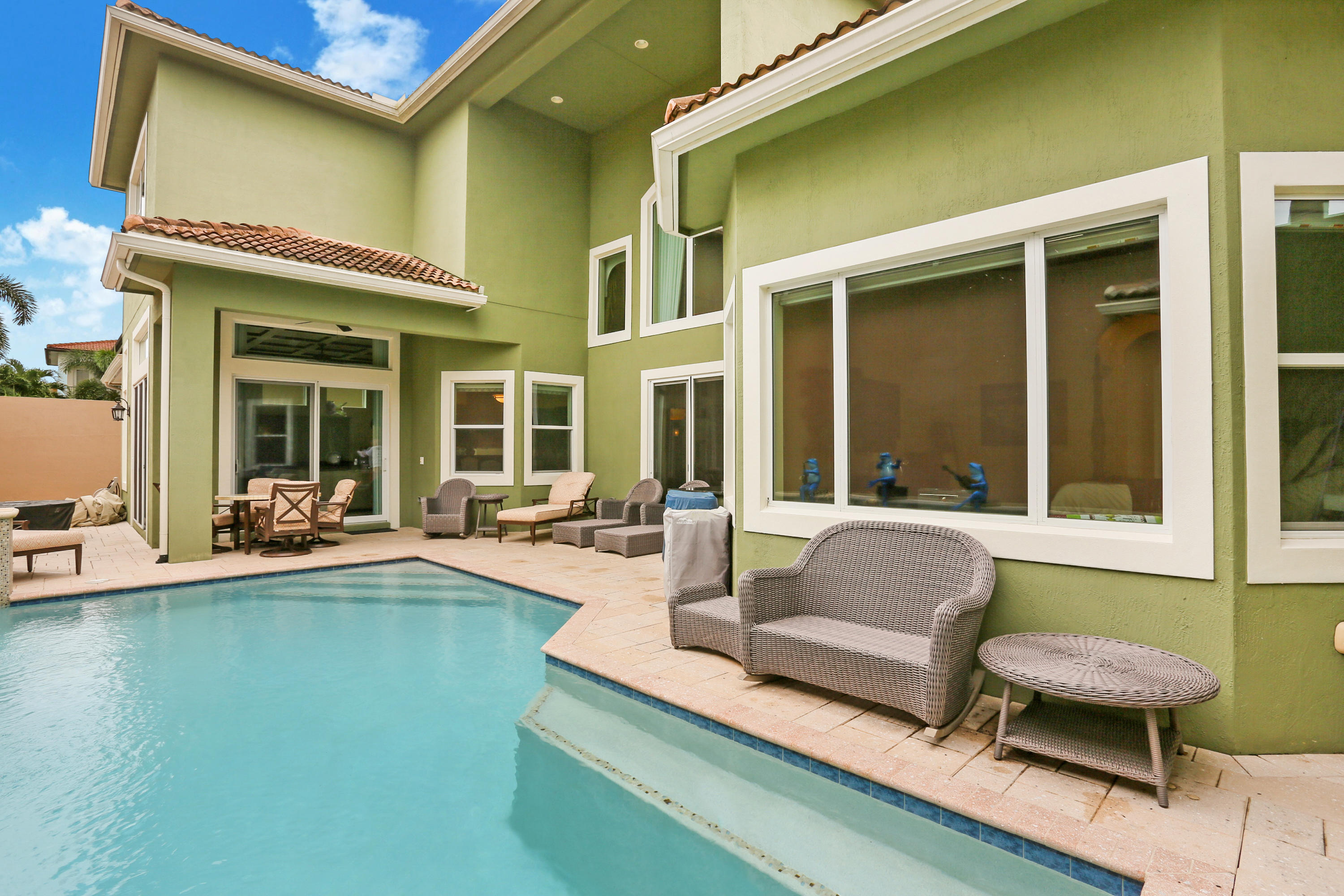 6447 Bellamalfi Street Boca Raton, FL 33496 - Photo 25 of 27 Pool