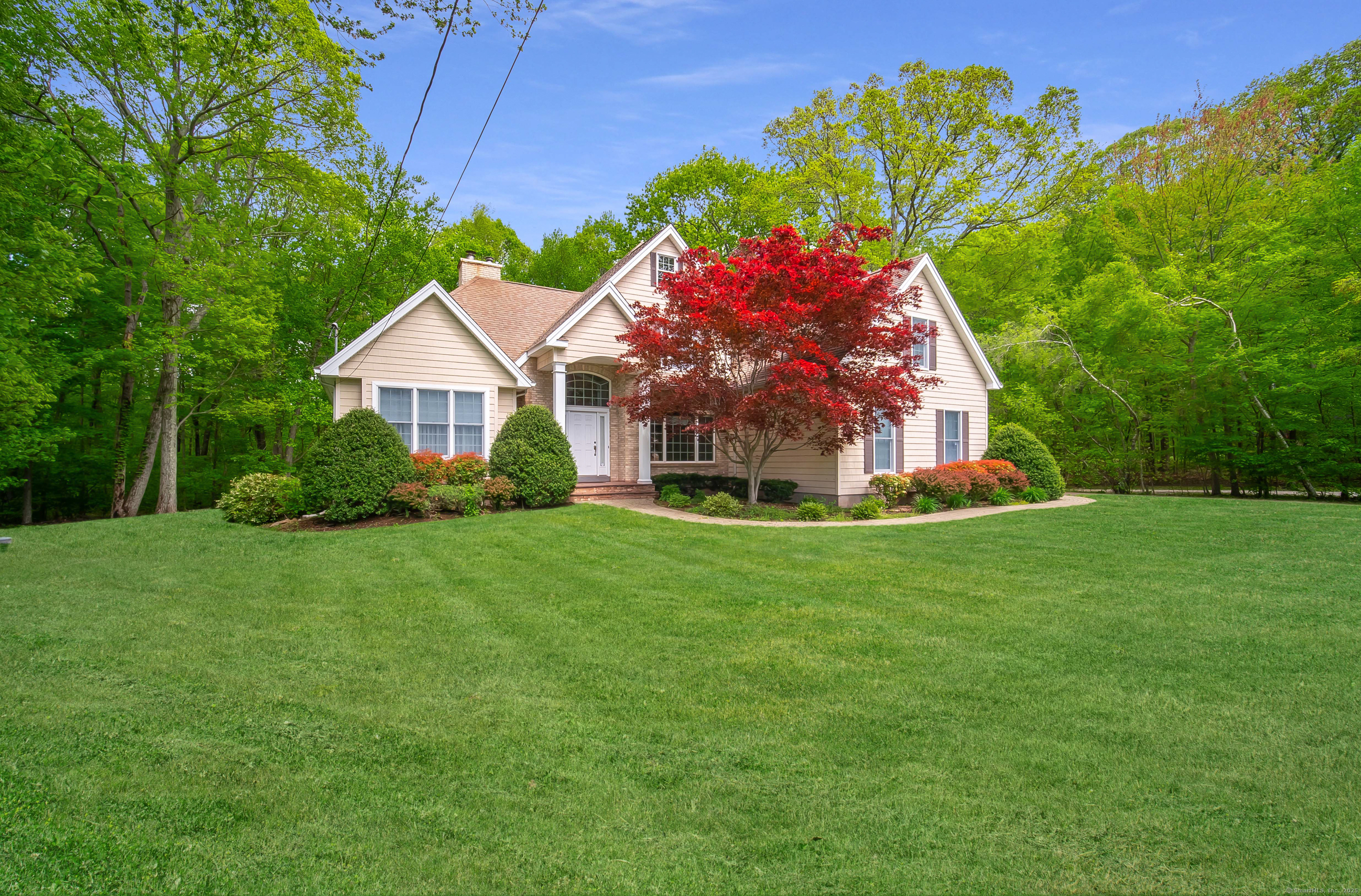 42 North Woods Rd  