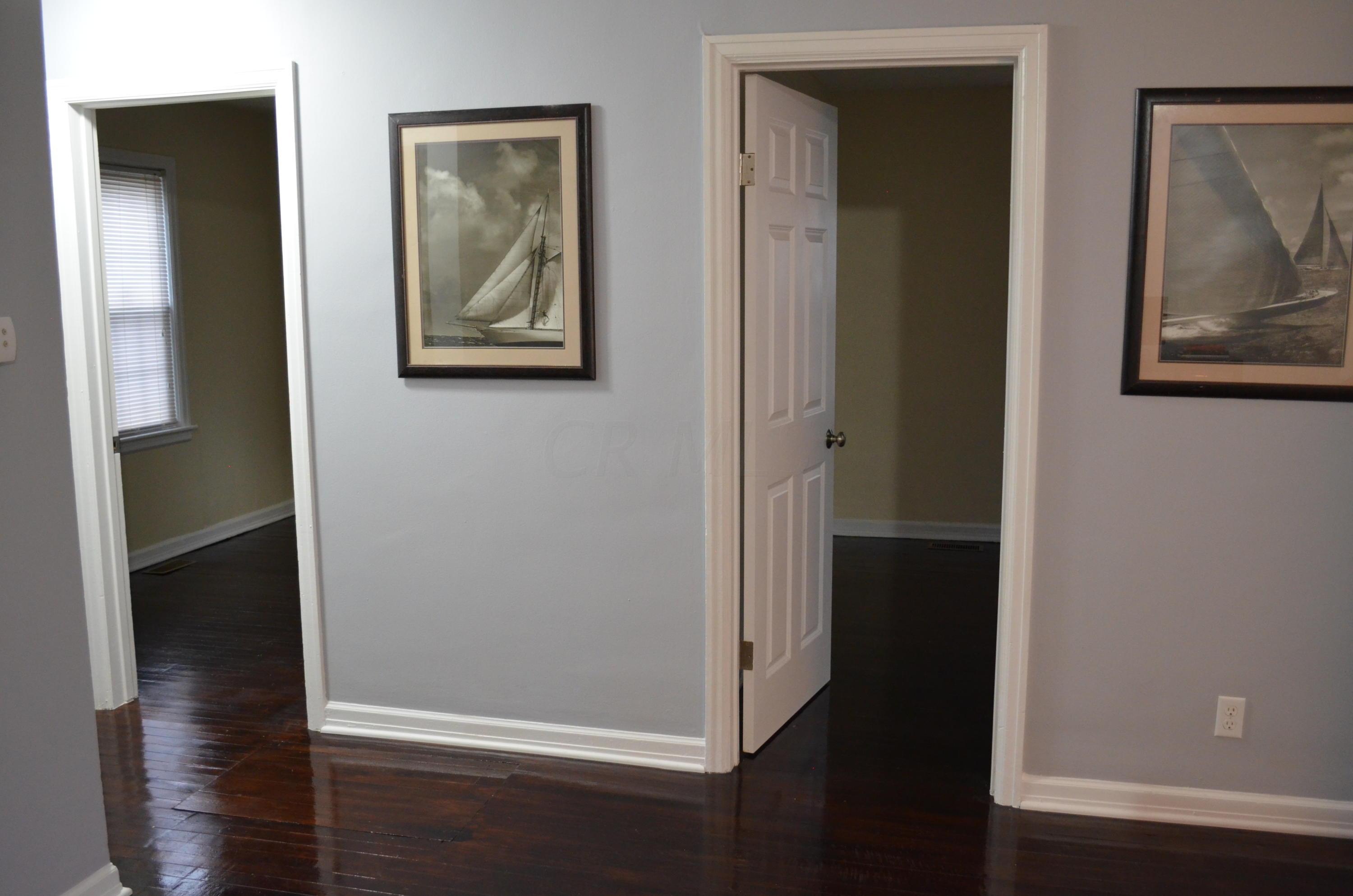 984 East Weber Road Columbus, OH 43224 - Photo 30 of 41
