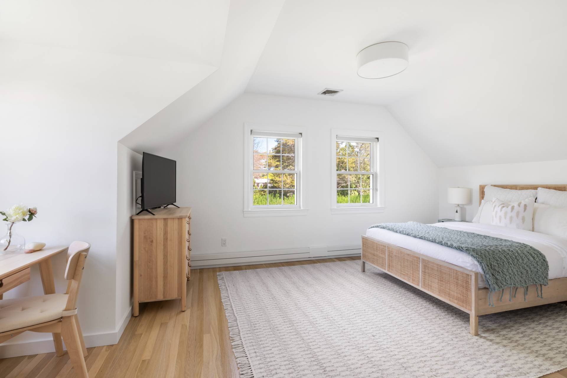 63 Chester Street Bridgehampton, NY 11932 - Photo 19 of 26