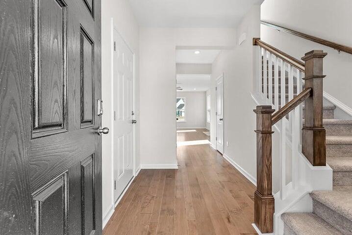 114 Palfrey Drive Ridgeville, SC 29472 - Photo 5 of 10 Foyer
