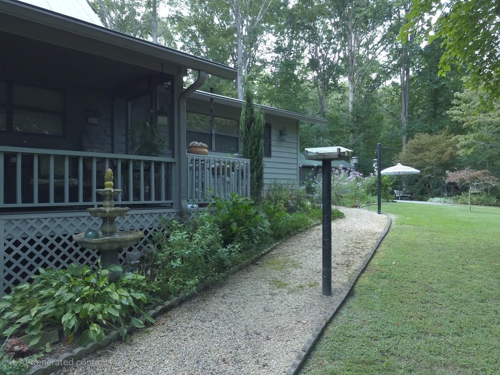 1054 Dickey Road Murphy, NC 28906 - Photo 3 of 28