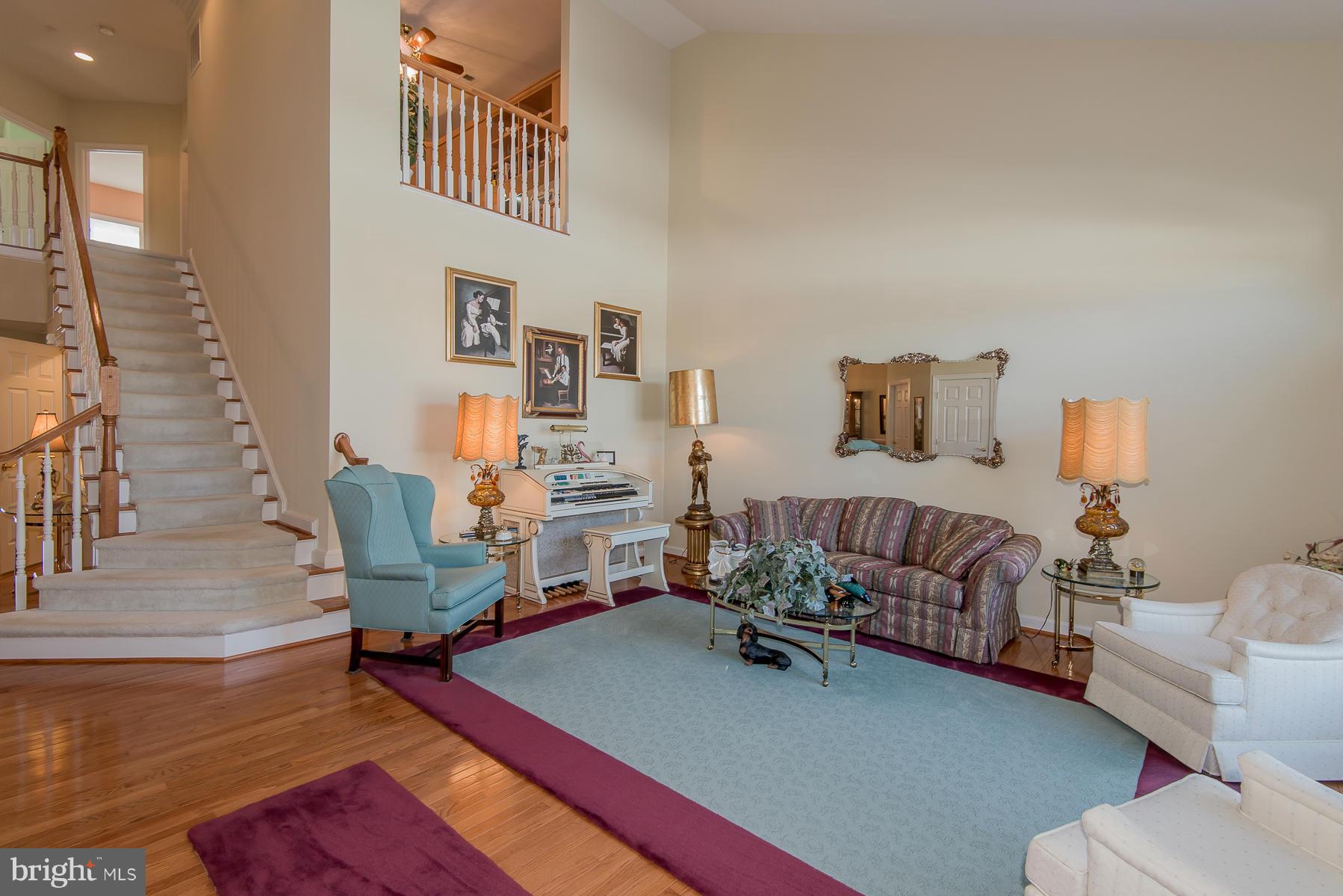 4419 Summer Grape Road Pikesville, MD 21208 - Photo 12 of 30 Living Room