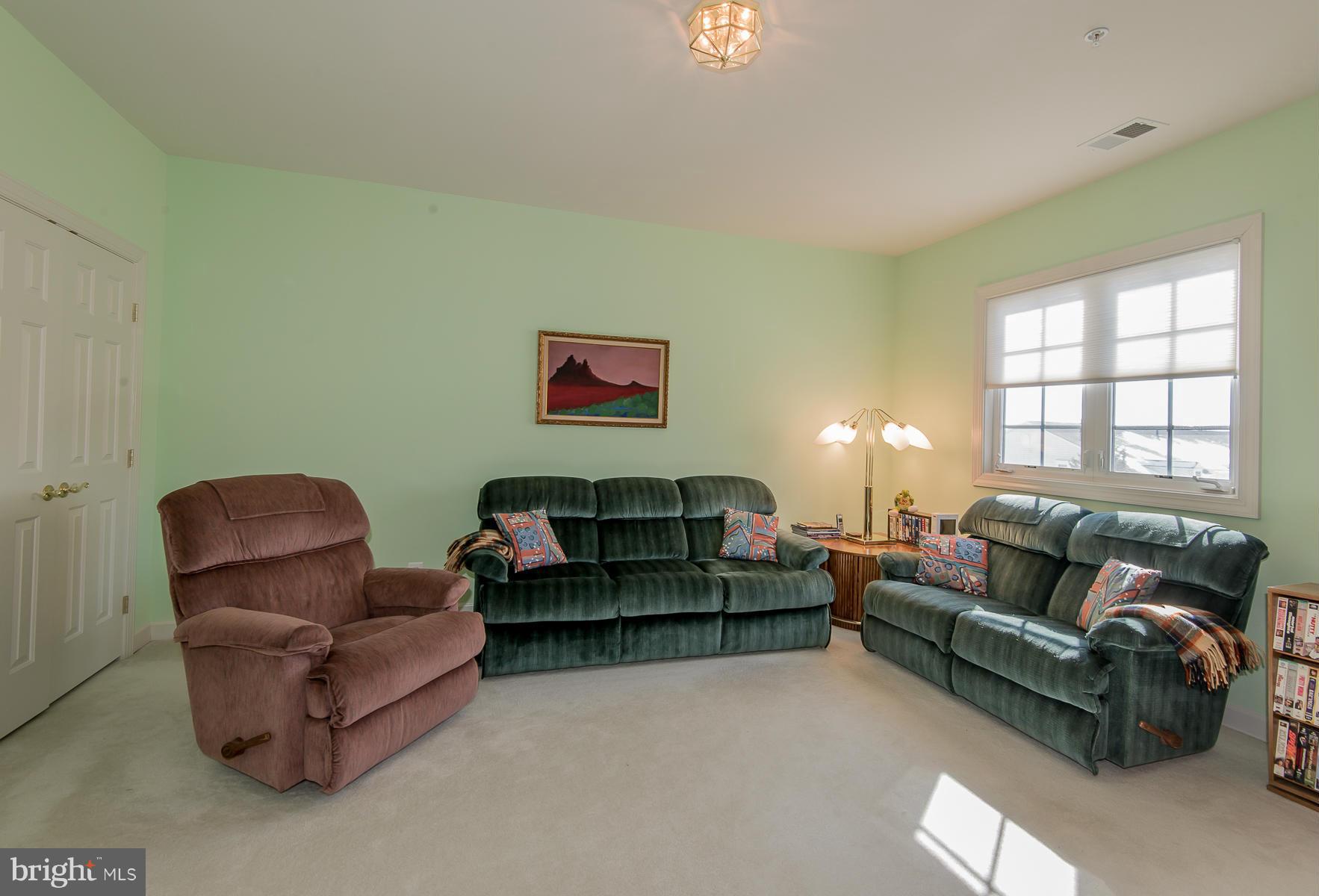 4419 Summer Grape Road Pikesville, MD 21208 - Photo 21 of 30 Bedroom