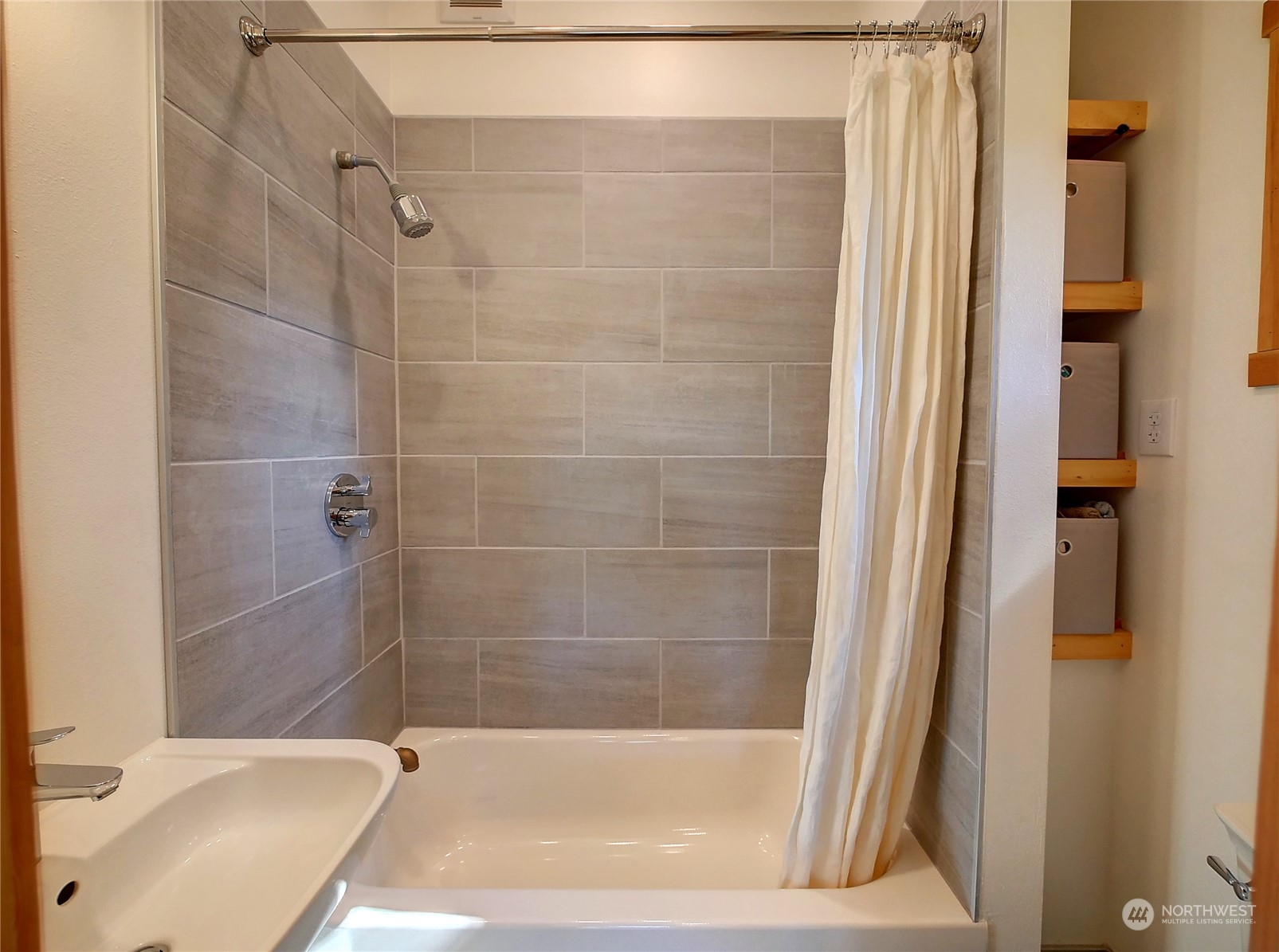 423 Twisp Carlton Road Twisp, WA 98856 - Photo 19 of 40 Gallery Image 19