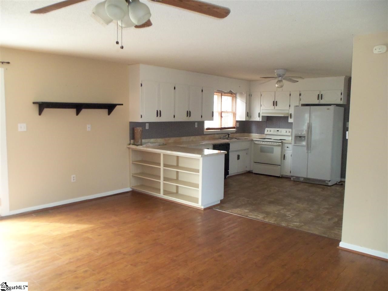 615 Keg Town Mill Road Chesnee, SC 29323 - Photo 4 of 28 Gallery Image 4