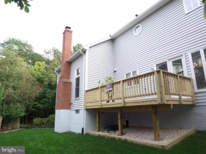 2063 Madrillon Road Vienna, VA 22182 - Photo 20 of 24 Exterior (Rear)