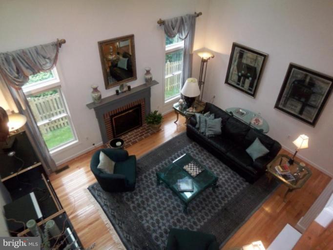 2063 Madrillon Road Vienna, VA 22182 - Photo 8 of 24 Family Room #3