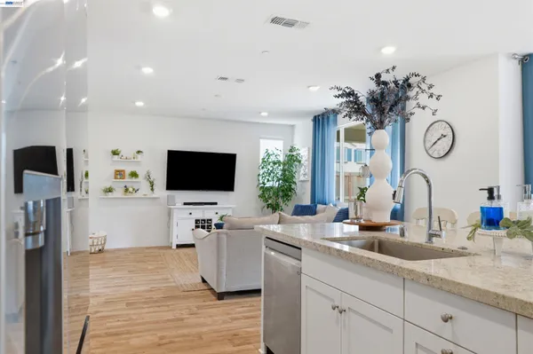 $635,000 | 1785 Flaxen Court, Manteca, CA 95337