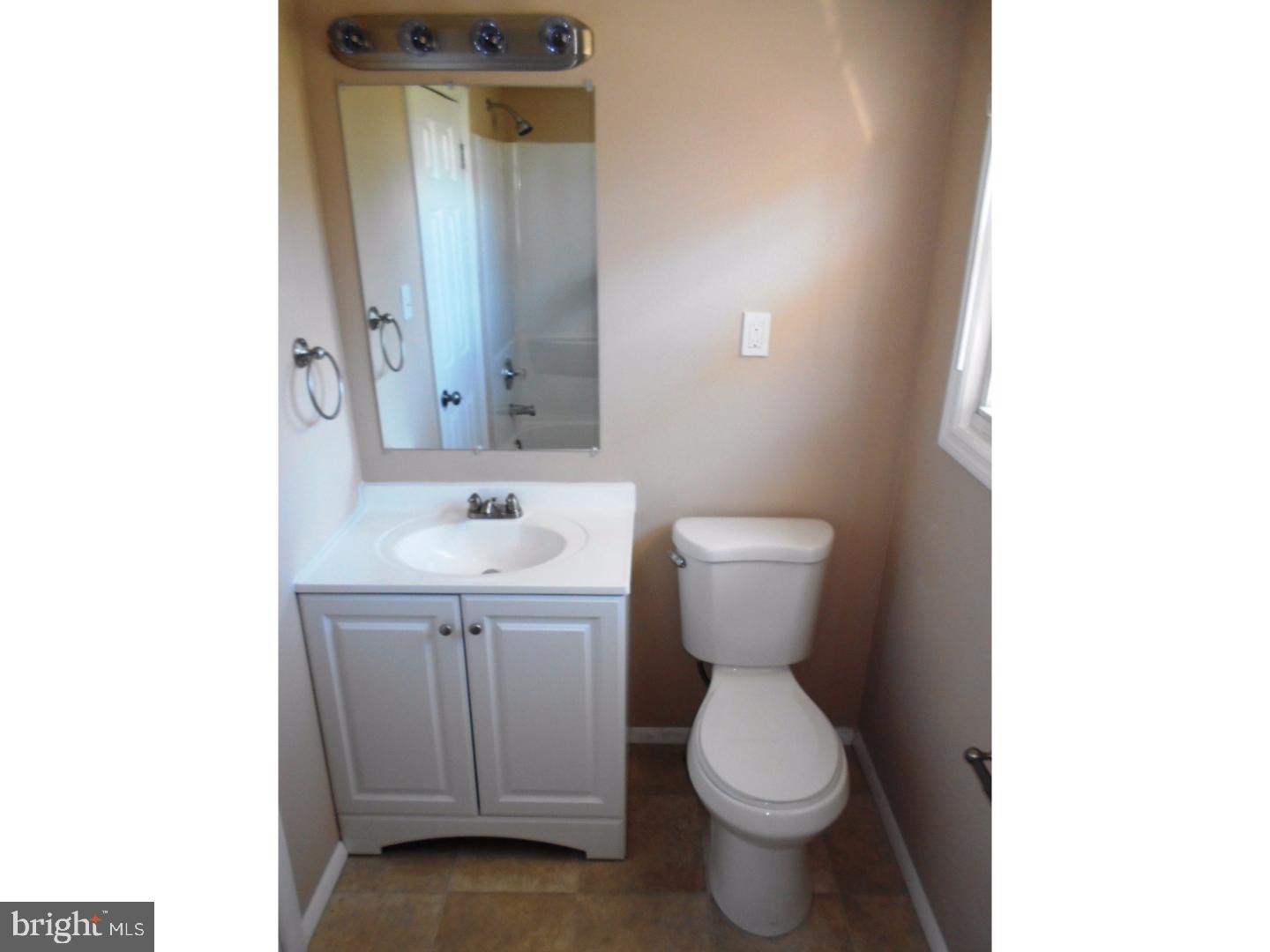 210 Landing Road Newport, NJ 08345 - Photo 8 of 16 Gallery Image 8