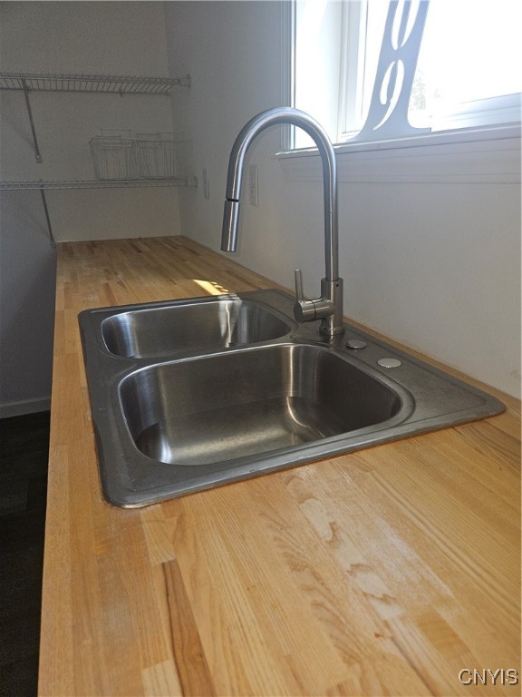 6709 Lowell Road Rome, NY 13440 - Photo 21 of 47 Pantry double sink and lots of counter space