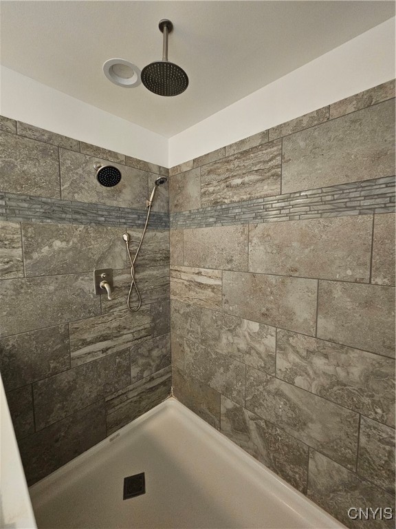 6709 Lowell Road Rome, NY 13440 - Photo 29 of 47 Walk in Shower with multiple shower heads