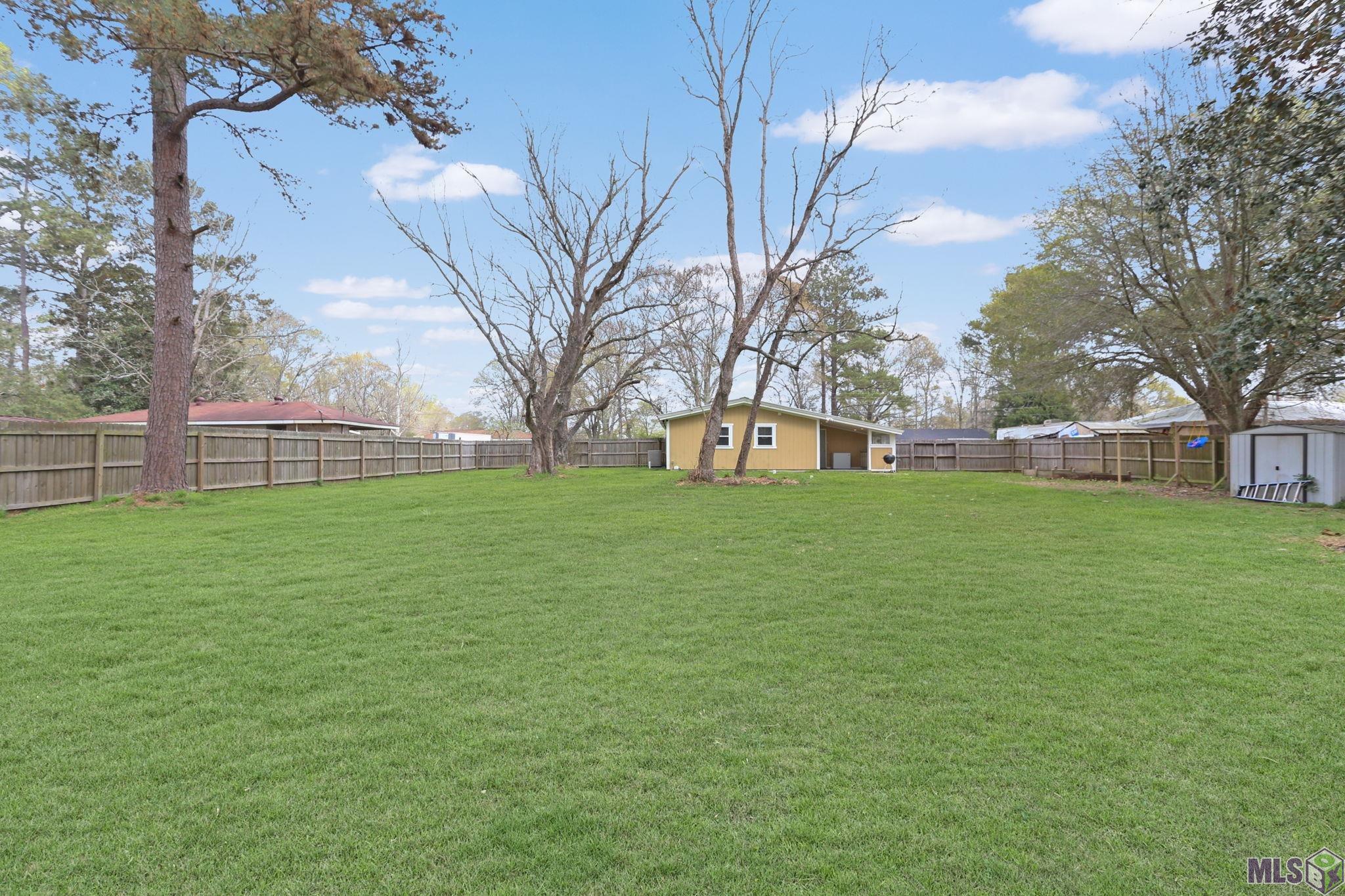 3233 Landmor Drive Slaughter, LA 70777 - Photo 17 of 18 Gallery Image 17