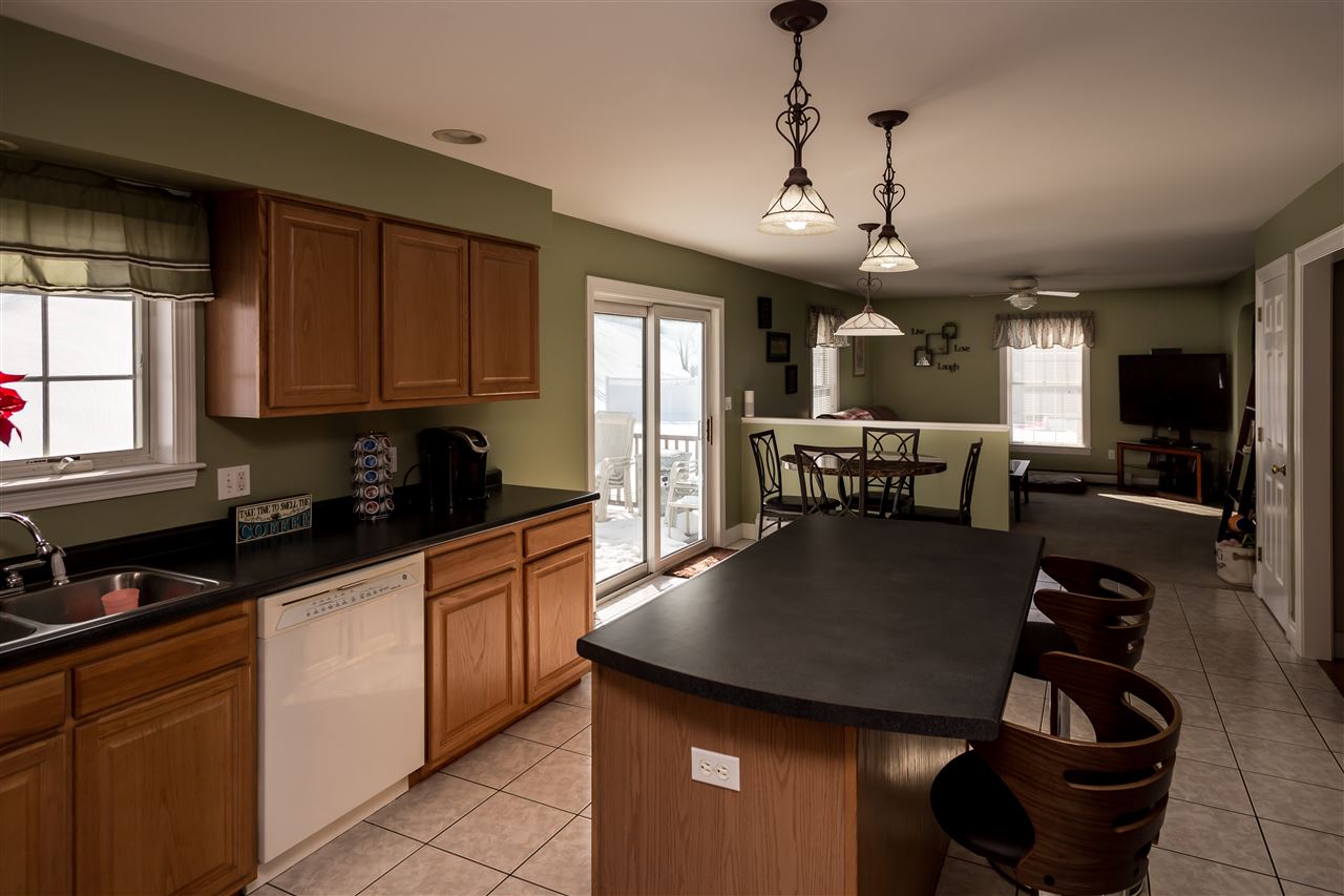11 Benjamin Way Dover, NH 03820 - Photo 6 of 25