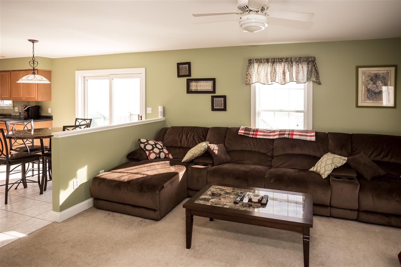 11 Benjamin Way Dover, NH 03820 - Photo 8 of 25