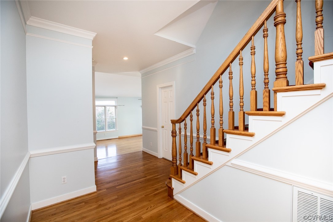 92 Ropp Road Farmville, VA 23901 - Photo 4 of 48 Foyer