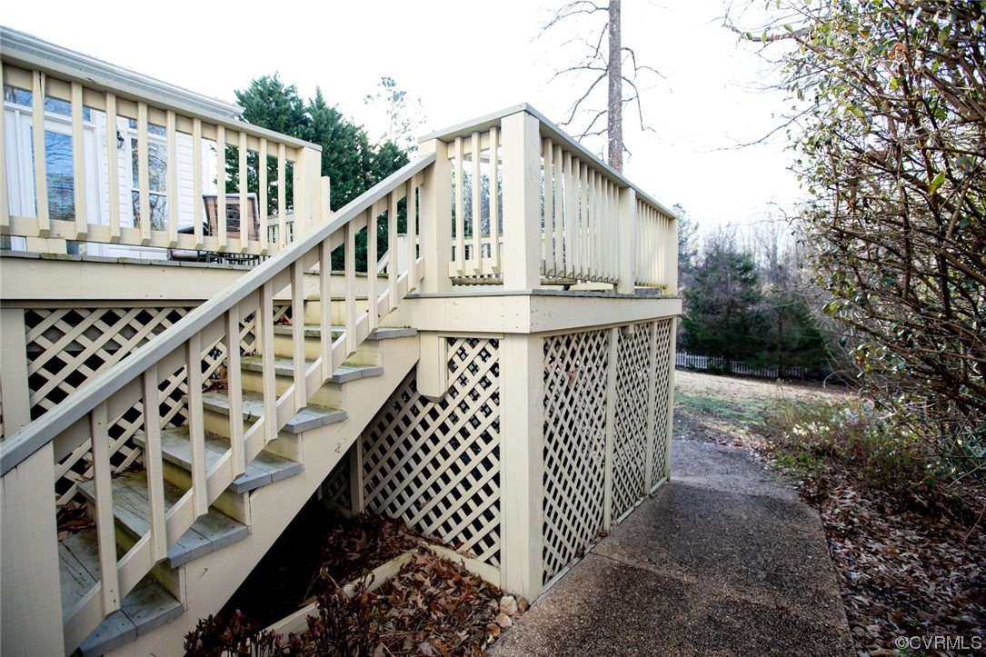 92 Ropp Road Farmville, VA 23901 - Photo 44 of 48 Back Deck