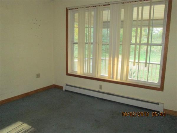53 Old Southbridge Road Dudley, MA 01571 - Photo 9 of 12 Gallery Image 9
