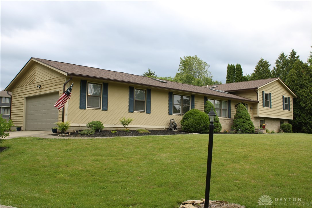 2029 Hanes Road Beavercreek, OH 45432 - Photo 2 of 30