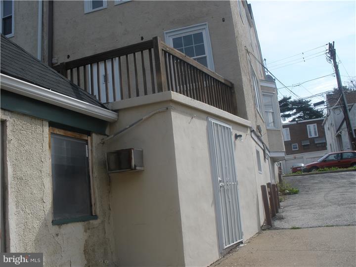 254 Heather Road Upper Darby, PA 19082 - Photo 3 of 6