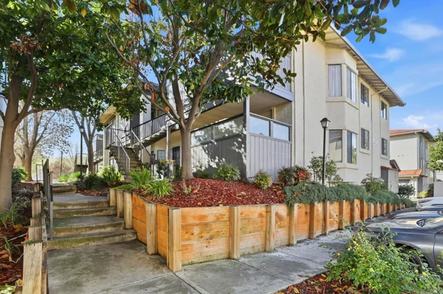 $685,000 | 403 Kenbrook Circle, San Jose, CA 95111